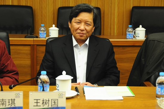 哈尔滨森耀董事长_哈尔滨热力公司董事长(2)