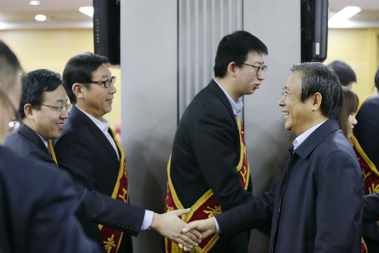 基层老总_老总办公室图片