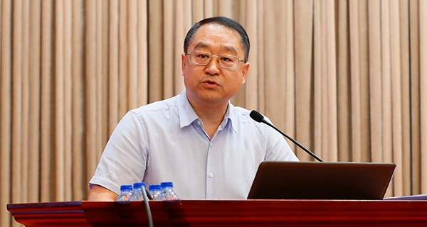 《不忘初心  砥砺前行  处僵治困  真抓实干》