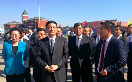 老总首长视察_首长好(2)